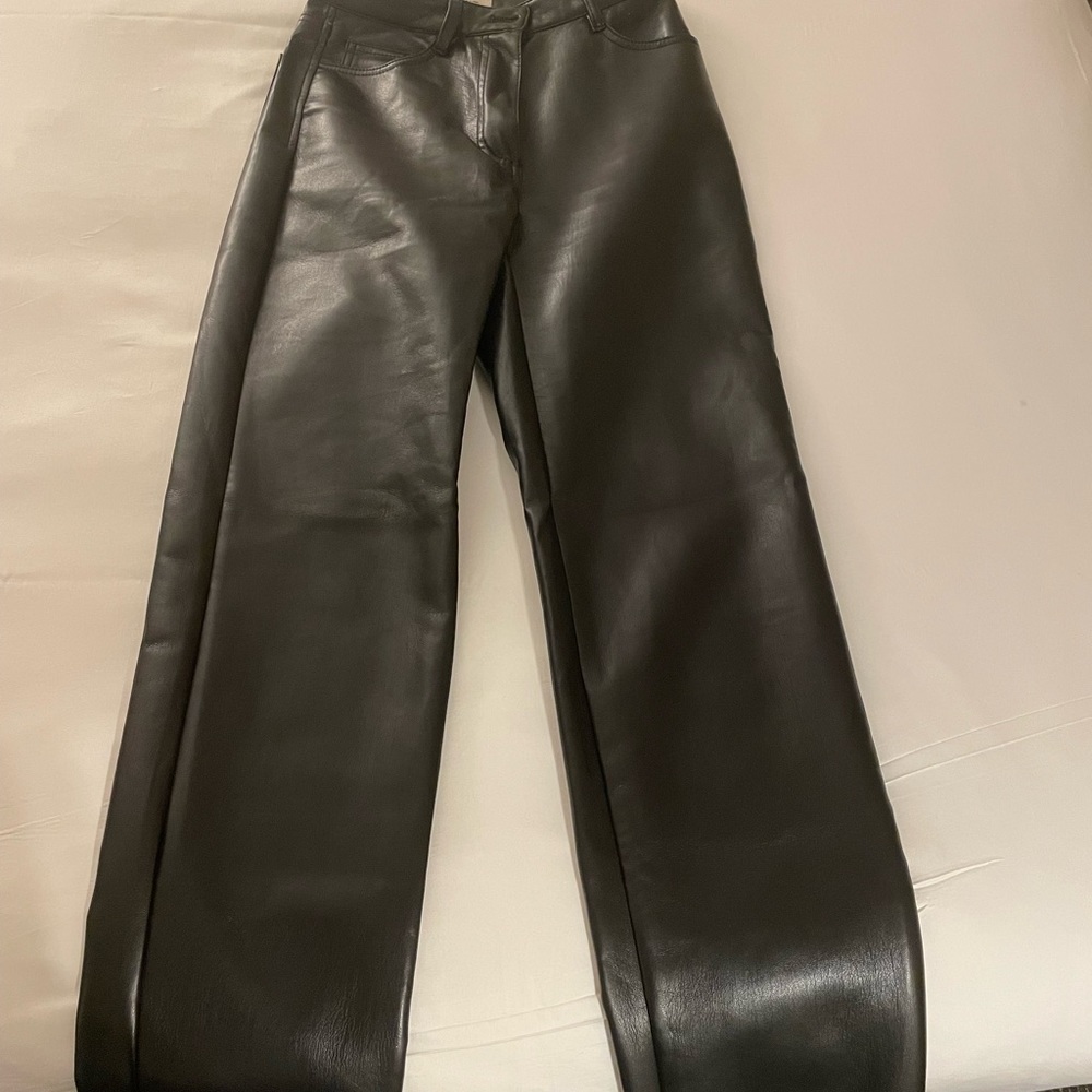 Aritzia Black Melina Pants